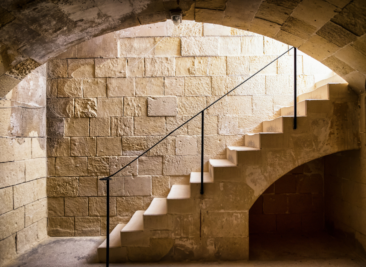 Isolation et humidité au sous-sol : les bonnes pratiques
