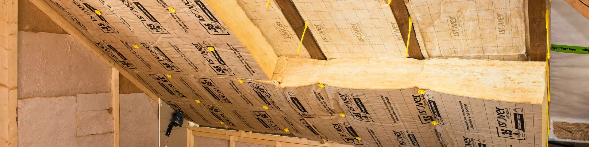 Laine de verre en rouleaux pour rampants